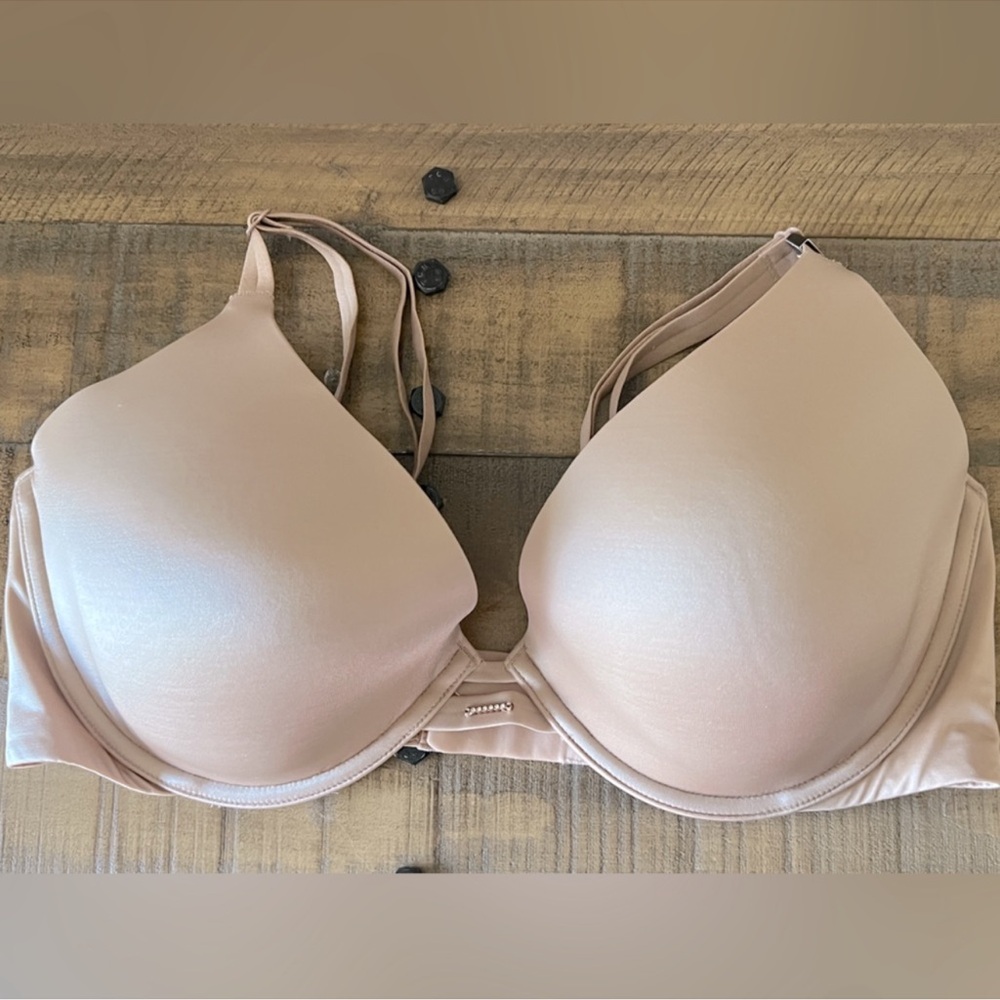 Very Sexy Lightly lined plunge Bra
